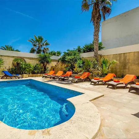 Ponderosa Country house *