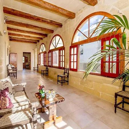 Ponderosa Country house Gharb (Gozo)