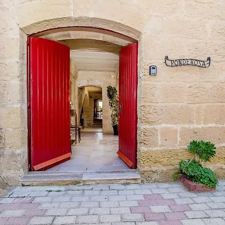 Ponderosa בית כפרי